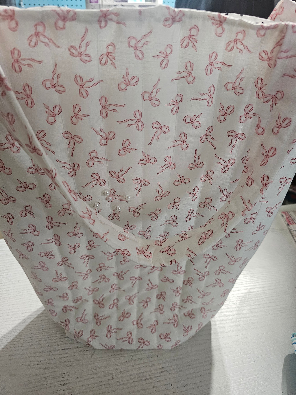 Bow tote bag